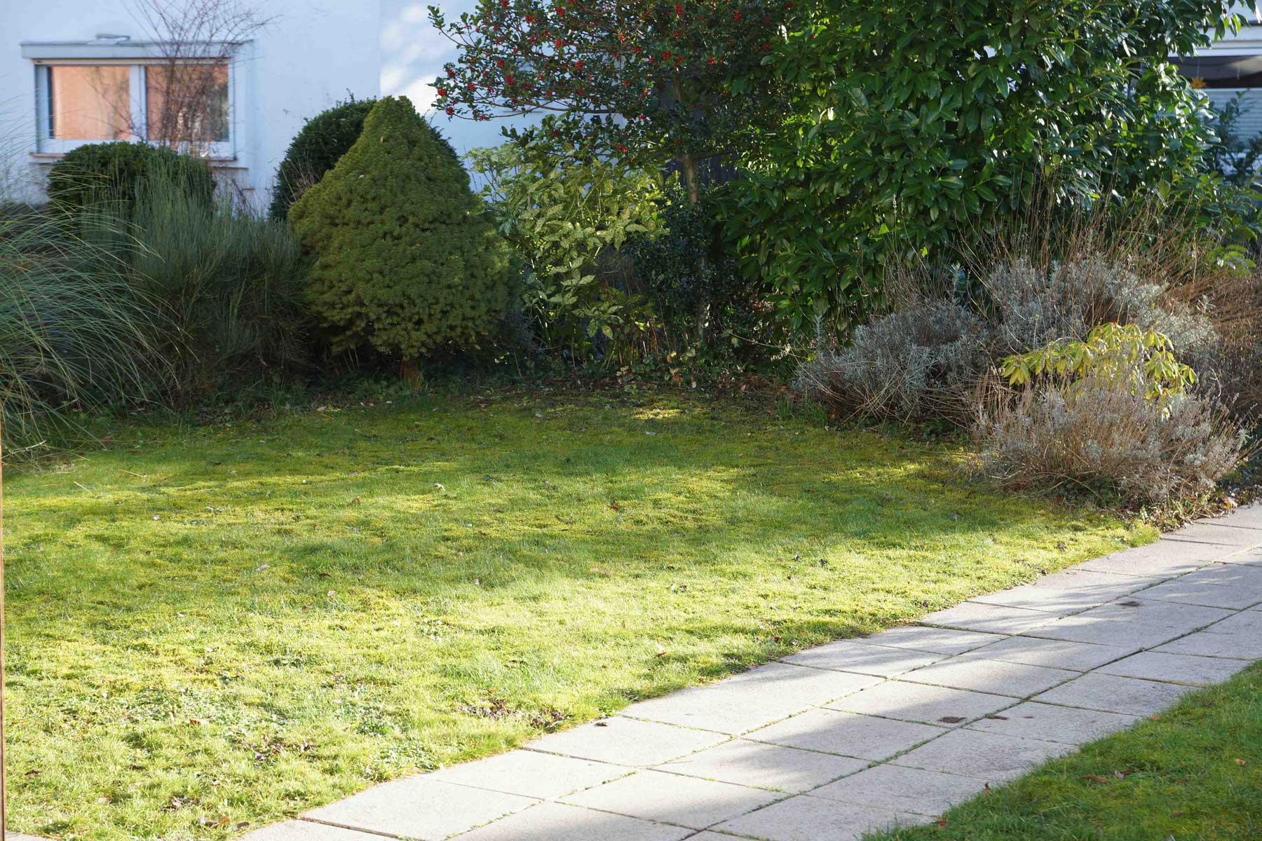 Vorgarten rechts